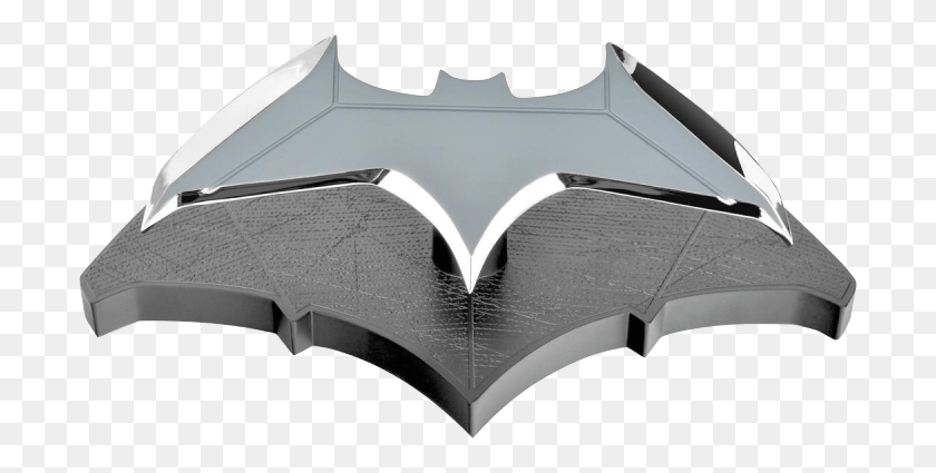 700x365 Batman Batarang Escala De Replica Bvs - Batarang Png