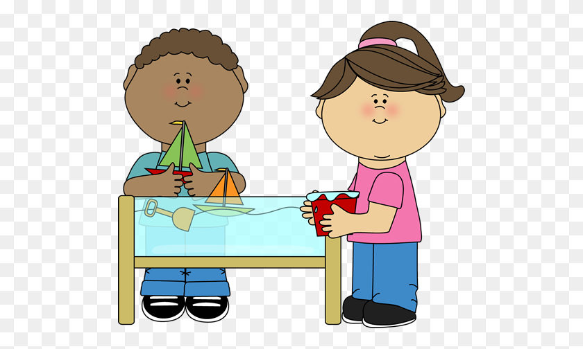 500x444 Kids Playing - Sand Table Clipart