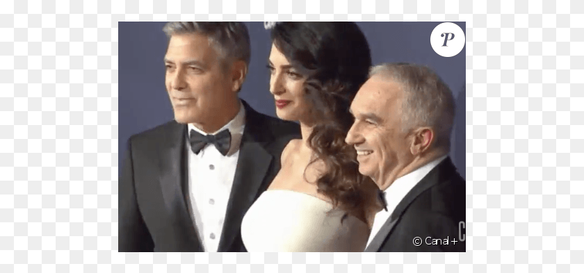 501x333 Amal Et George Clooney Arrivant Aux Csar Paris Le Tuxedo, Persona, Ropa, Corbata Hd Png