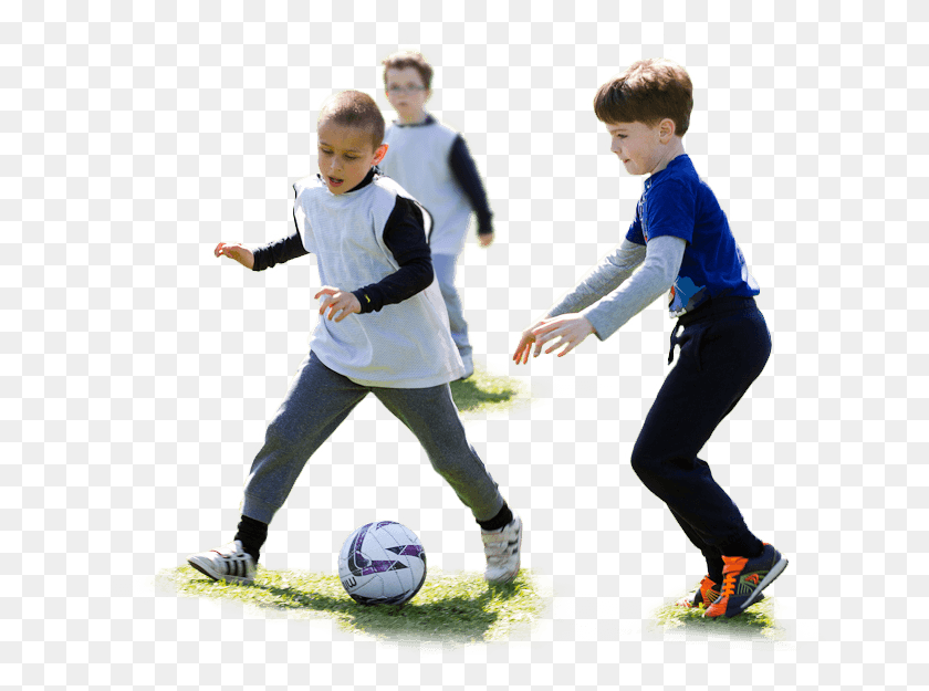 655x565 Футбольные Школы Дербишира Амп В Ноттингеме Пинают Футбольный Мяч, Человек, Человек, Мяч Hd Png Скачать