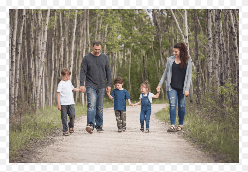 1501x1008 Family Walking Holding Hands, Shoe, Footwear, Clothing HD PNG Download