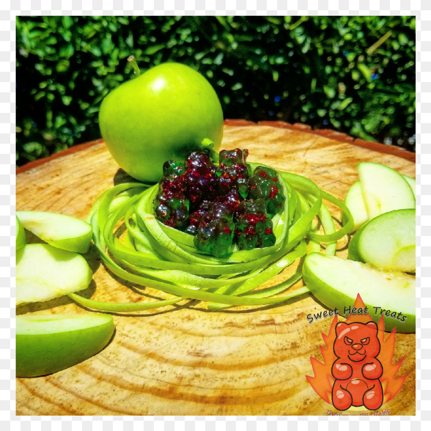 1081x1081 Descargar Png / Manzana Verde Osos Superfood, Planta, Huevo, Alimentos