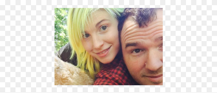 420x302 Hayley Williams Divorce De Chad Gilbert, Face, Person, Human HD PNG Download