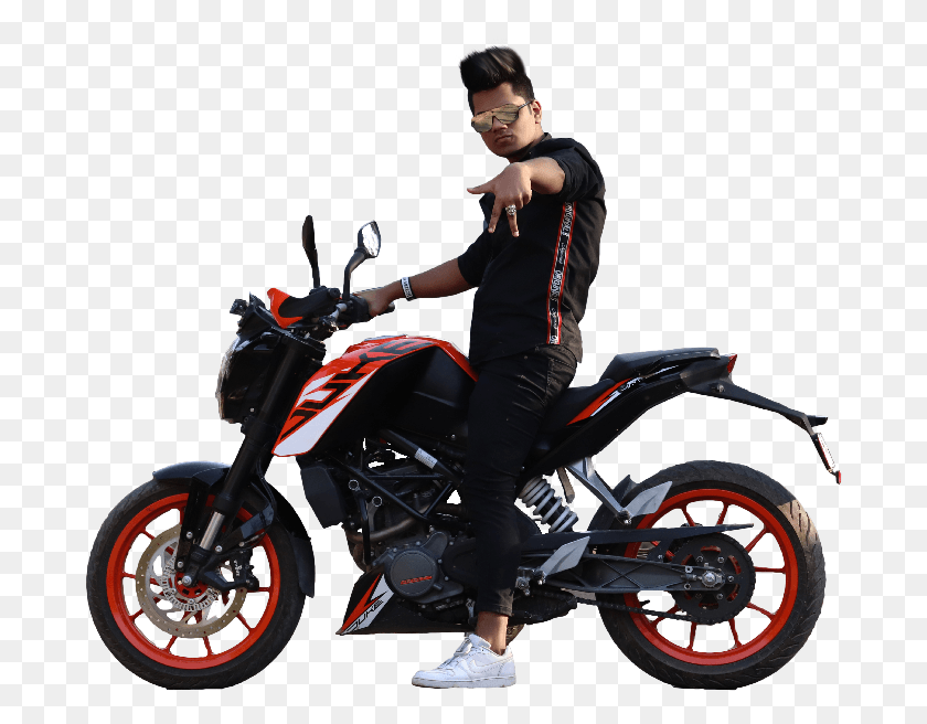 686x596 Descargar Png Espero Haber Traído Una Sonrisa Ktm Duke 125 2019, Motocicleta, Vehículo, Transporte Hd Png
