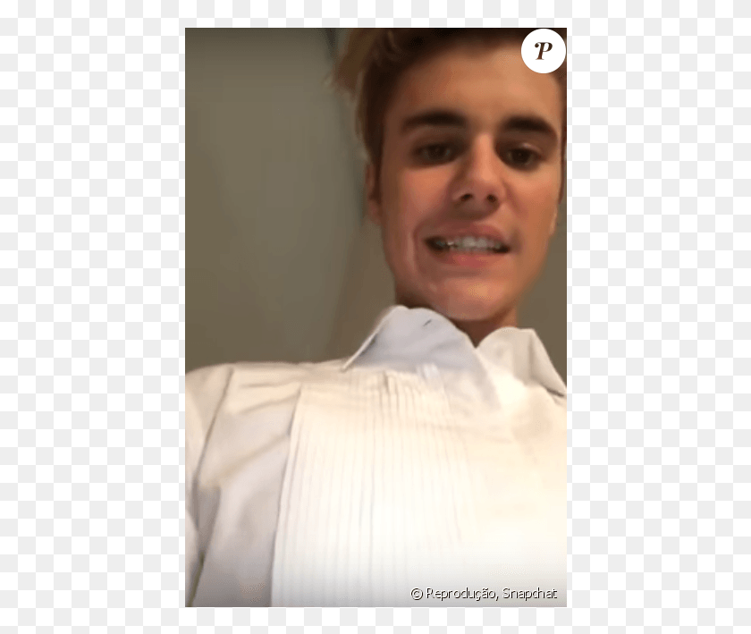 428x649 Justin Bieber Colocou Dente De Ouro Na Quarta Feira Girl, Person, Human, Face HD PNG Download