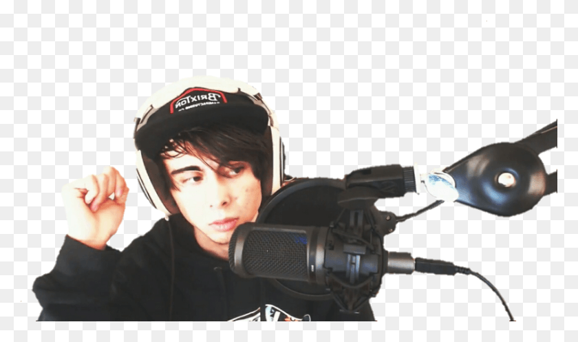 847x475 Leafyishere, Person, Human, Helmet HD PNG Download