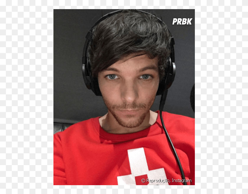 480x598 Louis Tomlinson Do One Direction Recebe E Louis Tomlinson We Heart It 2017, Electrónica, Persona, Humano Hd Png