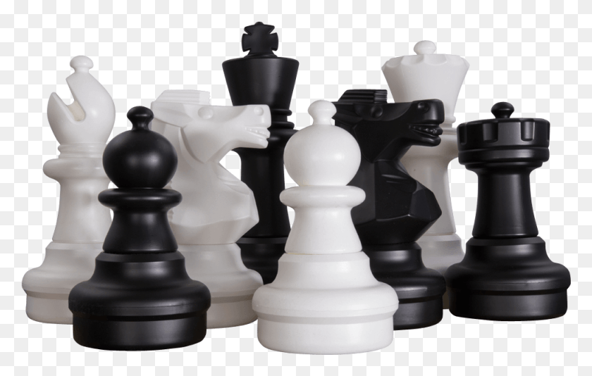 976x594 Megachess Giant Chess Sets In Durable Plastic Fiberglass Assembling Giant Chess Pieces, Game HD PNG Download