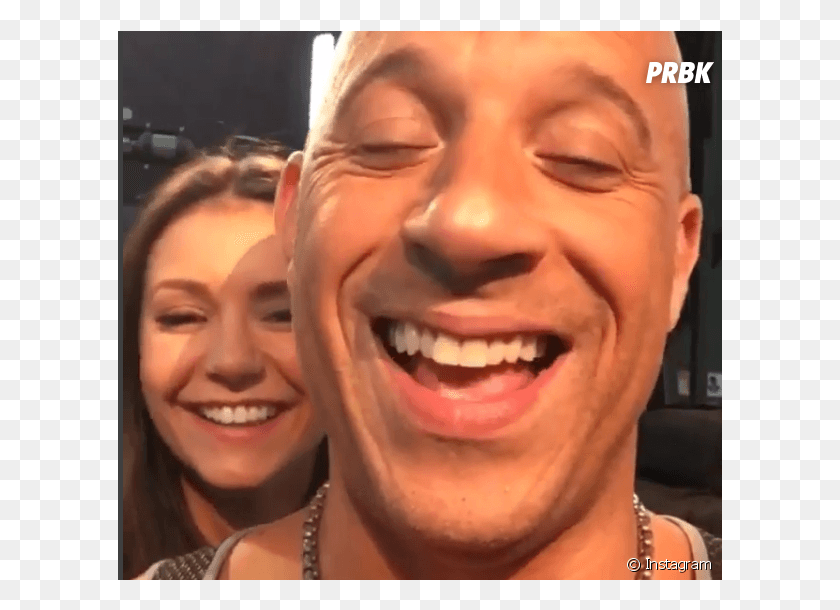 605x550 Nina Dobrev E Vin Diesel Se Divertem Em Bastidores Nina Dobrev E Vin Diesel, Face, Person, Head HD PNG Download