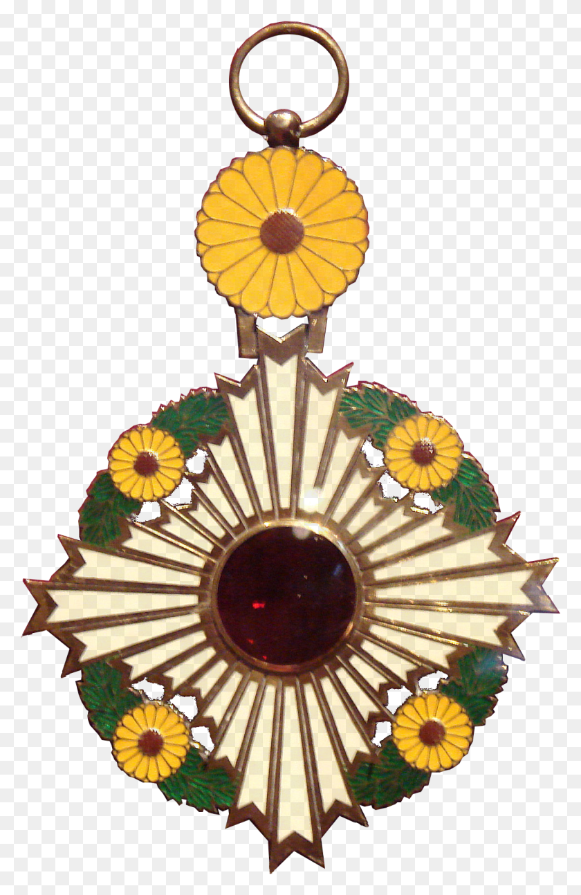 1117x1768 Order Of The Chrysanthemum Japan Order Rising Sun Medal Replica, Chandelier, Lamp, Crowd HD PNG Download