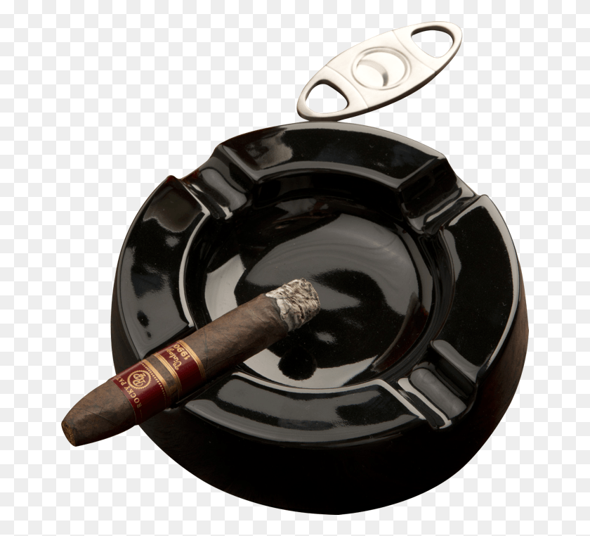 666x702 Outstanding Values On Top Rated Cigars Circle, Ashtray, Helmet, Clothing HD PNG Download