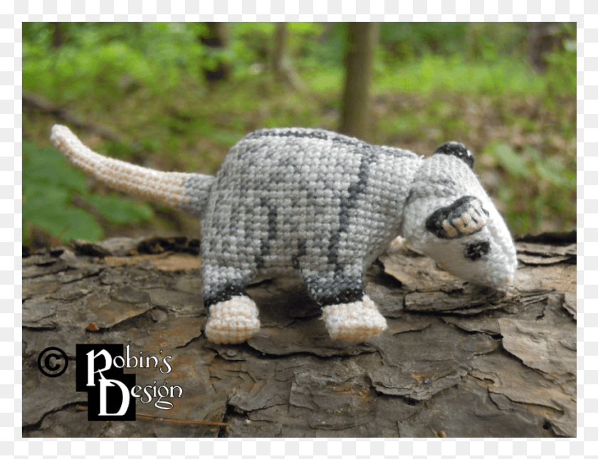 901x676 Plop The Baby Virginia Opossum Doll 3d Cross Stitch, Lizard, Reptile, Animal HD PNG Download