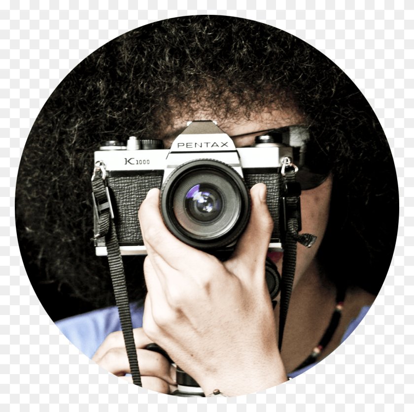 1185x1181 Point And Shoot Camera, Electronics, Person, Human HD PNG Download