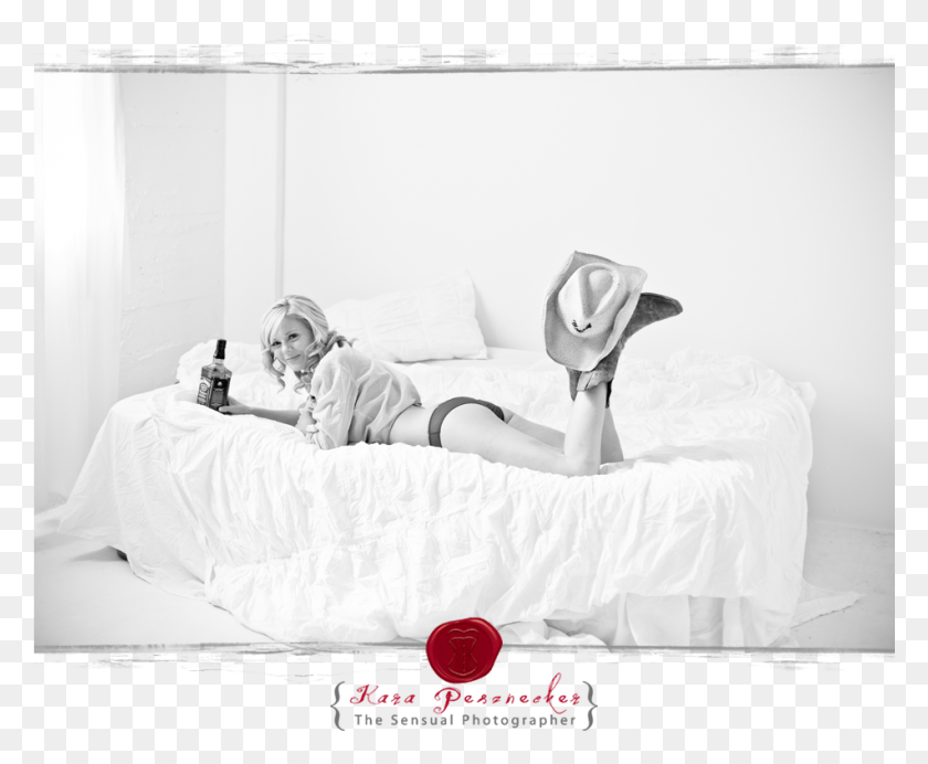 951x771 Portland Oregon Boudoir Photography Sensual Whiskey Photography, Bed, Furniture, Pillow HD PNG Download