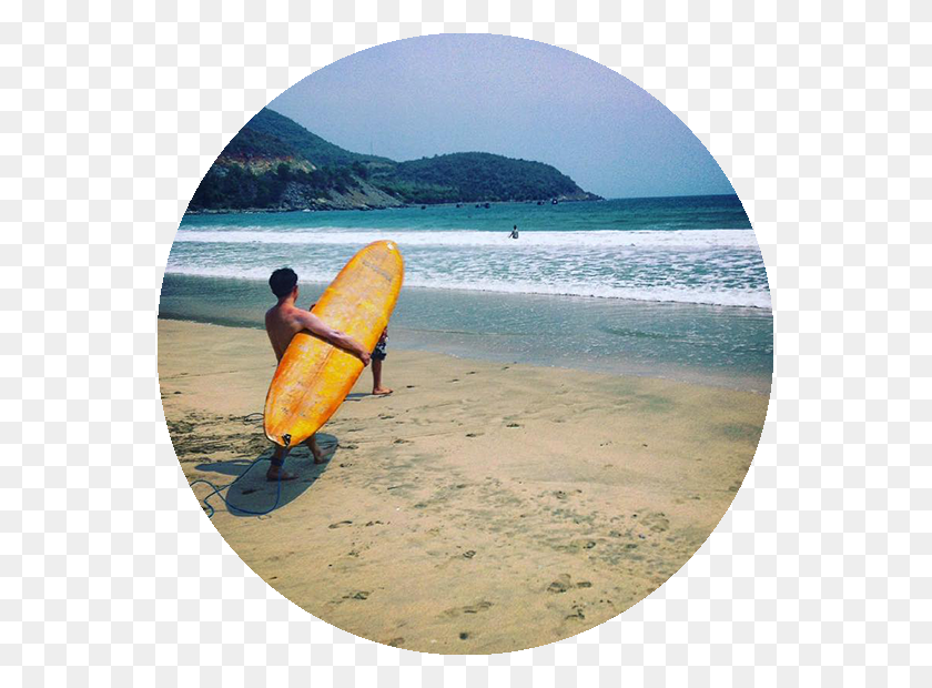 555x560 Descargar Png The Shack Vietnam Nha Trang Bai Dai Beach Tabla De Surf Aleta De Tabla De Surf, Mar, Al Aire Libre, Agua Hd Png