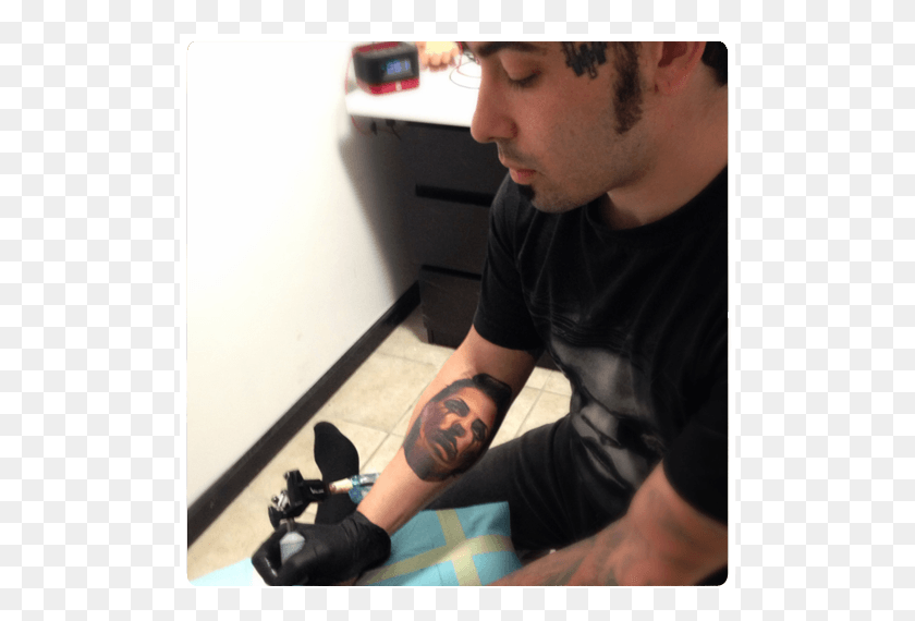 512x510 The Valor Tattoo Machine Is A Great Piece If Equipment Sitting, Skin, Person, Human HD PNG Download