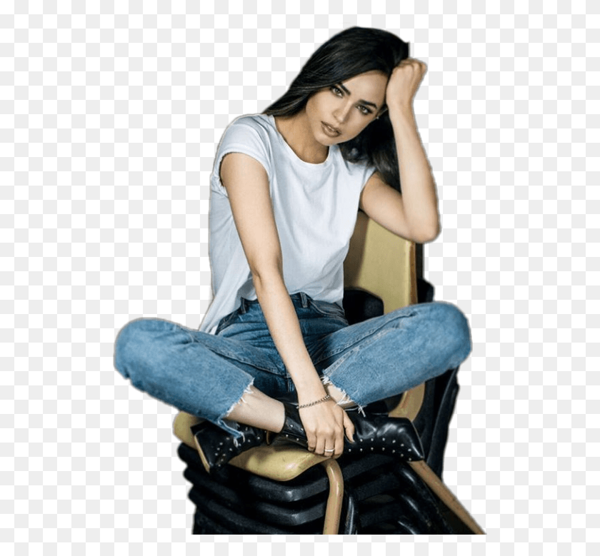 524x719 Sofia Carson Png / Ropa Png