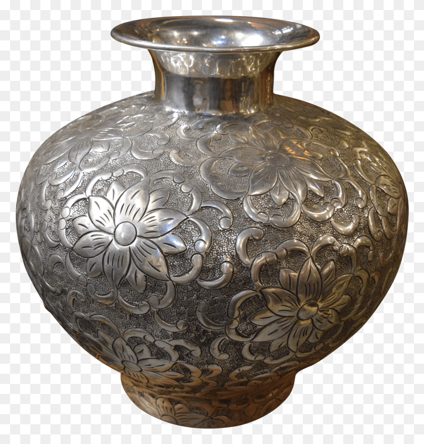 1117x1173 Vintage Hammered Metal Floral Vase Eclectic Style Vases Vase, Jar, Pottery, Porcelain HD PNG Download