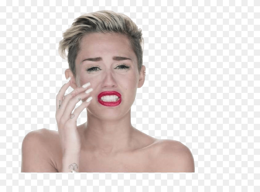 709x560 World Of Miley Cyrus Face, Person, Human, Head HD PNG Download